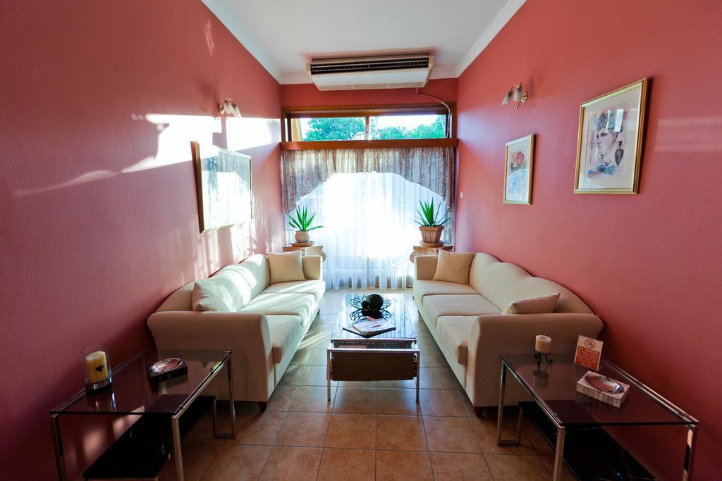Hotel Possidon Aegina Zewnętrze zdjęcie